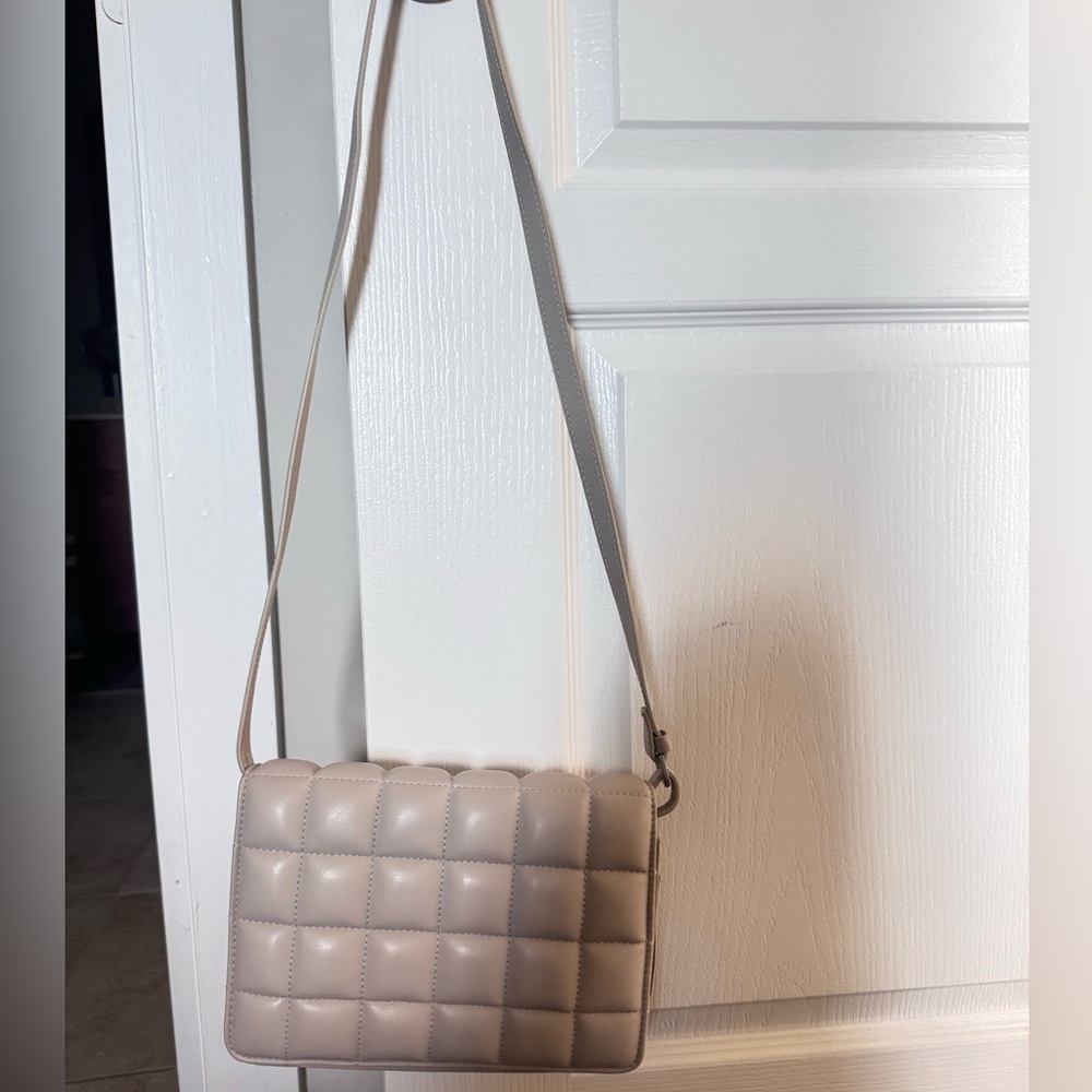 Cream crossbody purse